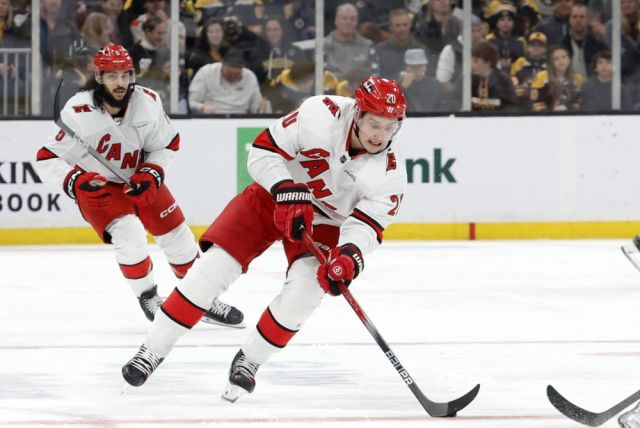 NHL: JAN 24 Hurricanes at Bruins