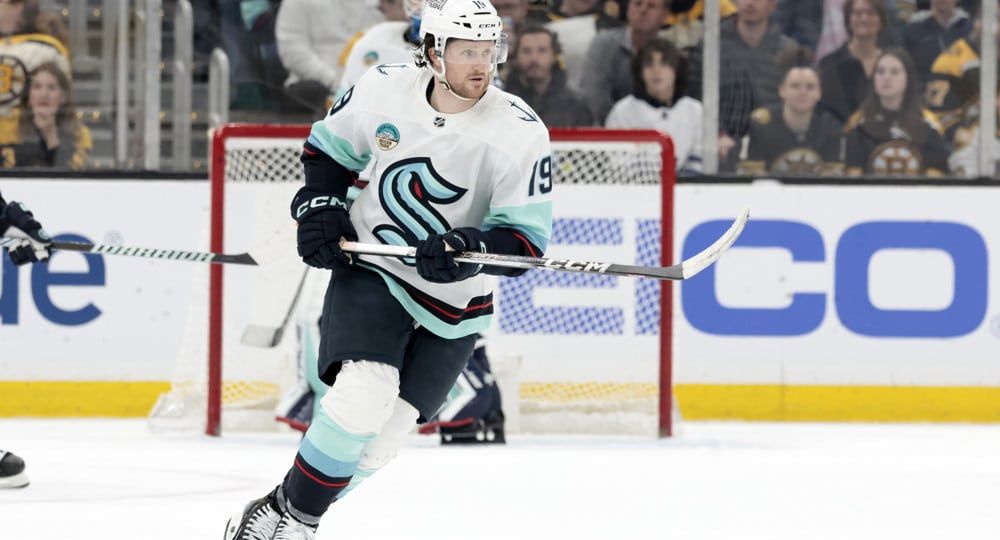 NHL: FEB 15 Kraken at Bruins