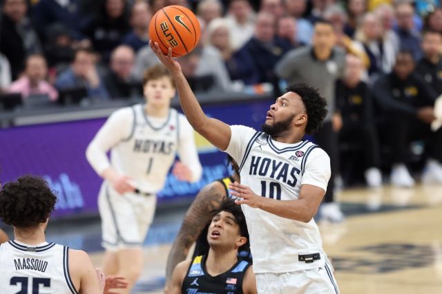 COLLEGE BASKETBALL: FEB 03 Marquette at Georgetown