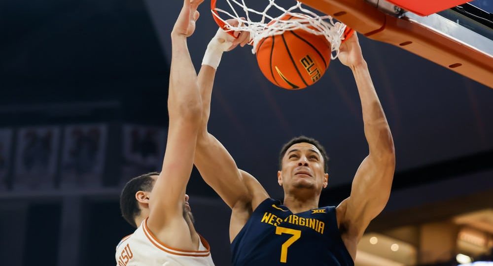 Underdog college basketball picks March 12