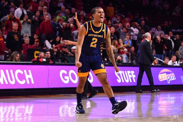 COLLEGE BASKETBALL: NOV 14 UC Irvine at USC