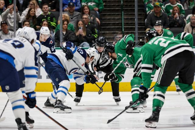 NHL Playoffs Central Division Odds, Picks, & Predictions: Stars vs. Golden Knights, Jets vs. Avalanche