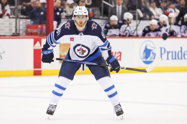 NHL: MAR 21 Jets at Devils
