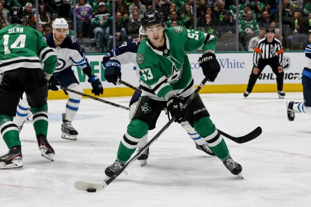 NHL: FEB 29 Jets at Stars