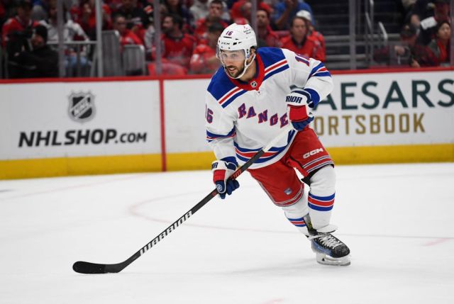 NHL: APR 28 Eastern Conference First Round - Rangers at Capitals