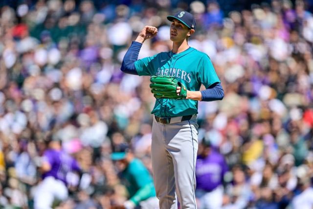 MLB: APR 21 Mariners at Rockies
