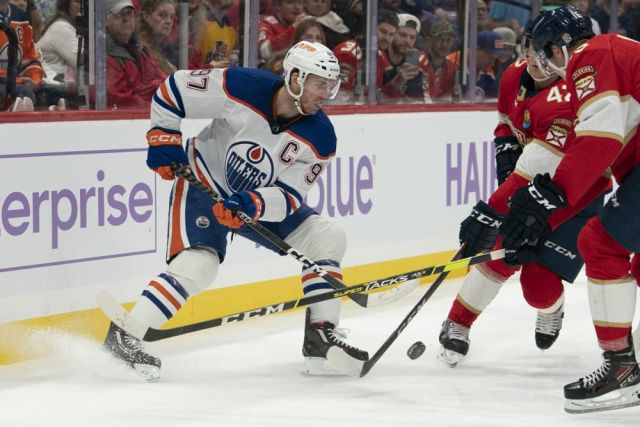 Conn Smythe Trophy Betting Favorites & Longshots: Edmonton Oilers & Florida Panthers