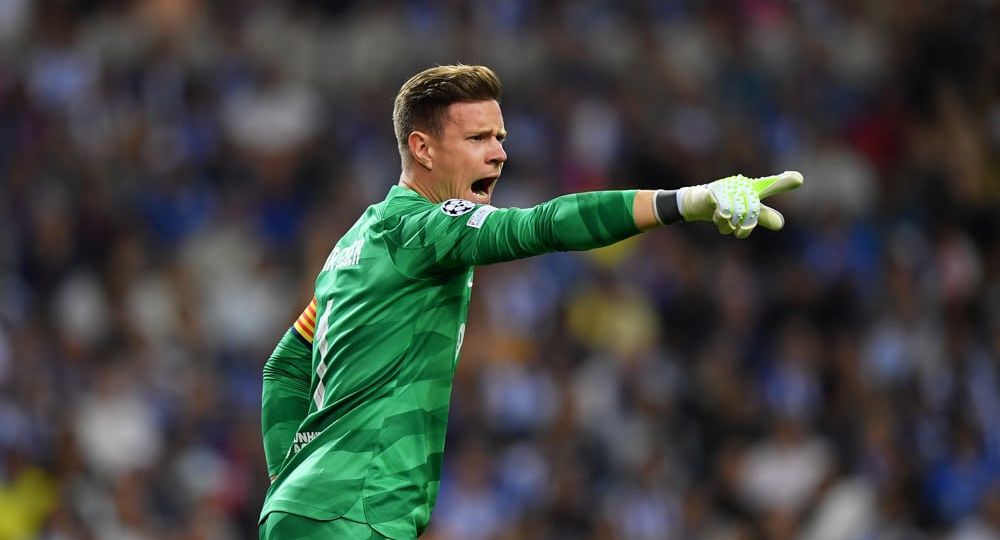 SOCCER: OCT 04 Champions League - Porto vs FC Barcelona