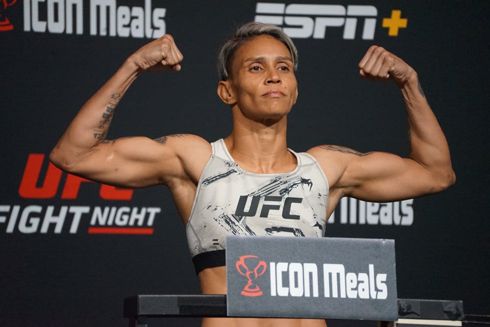 UFC Vegas 94 Predictions & Best Bets