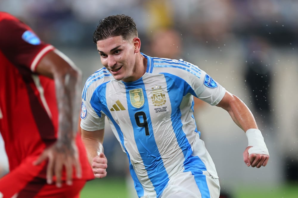 Best Bet For Monday (August 19th): soccer Predictions - the best play to put your money on for today August 19th from the Sports Gambling Podcast Network.