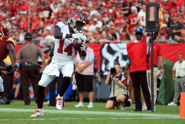 Denver Broncos at Tampa Bay Buccaneers Preview and Predictions