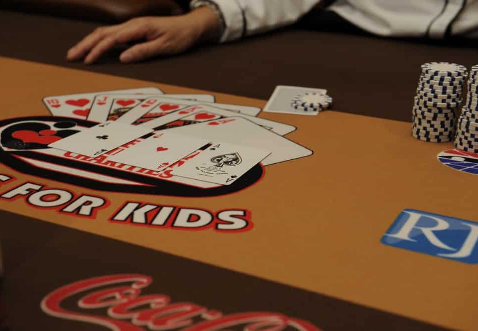 Online Poker Strategy: Going from Felt to the Keyboard