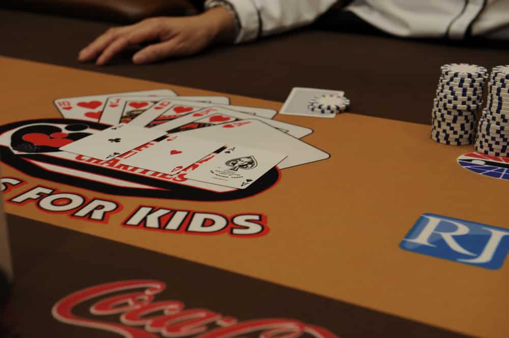 Online Poker Strategy: Going from Felt to the Keyboard
