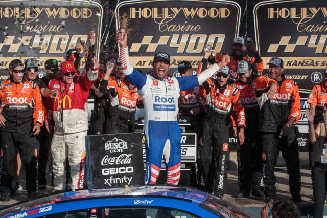 NASCAR Picks, Odds, and Playoff Picture: Hollywood Casino 400 at Kansas Speedway