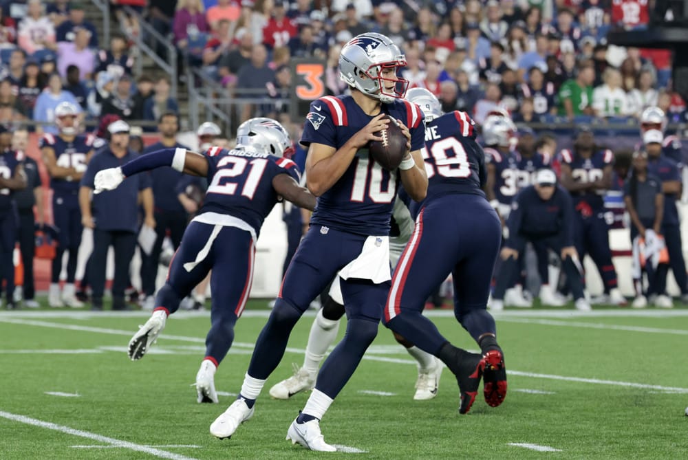 Houston Texans at New England Patriots Preview and Predictions