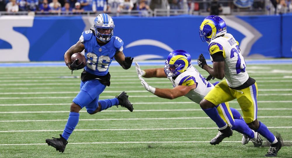 Who Should I Start? Week 8 Fantasy Football Rankings Updated and Top Streaming Options