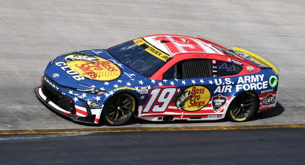 NASCAR Picks, Odds, and Playoff Standings: South Point 400 at Las Vegas Motor Speedway
