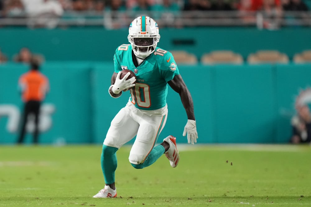 Miami Dolphins vs. New England Patriots Preview and Predictions