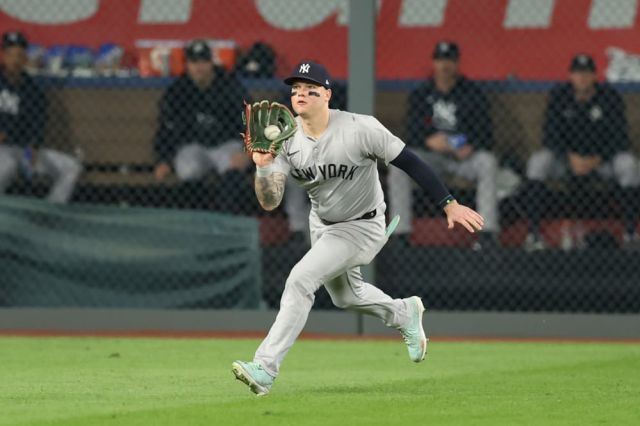 MLB: OCT 10 ALDS Yankees at Royals