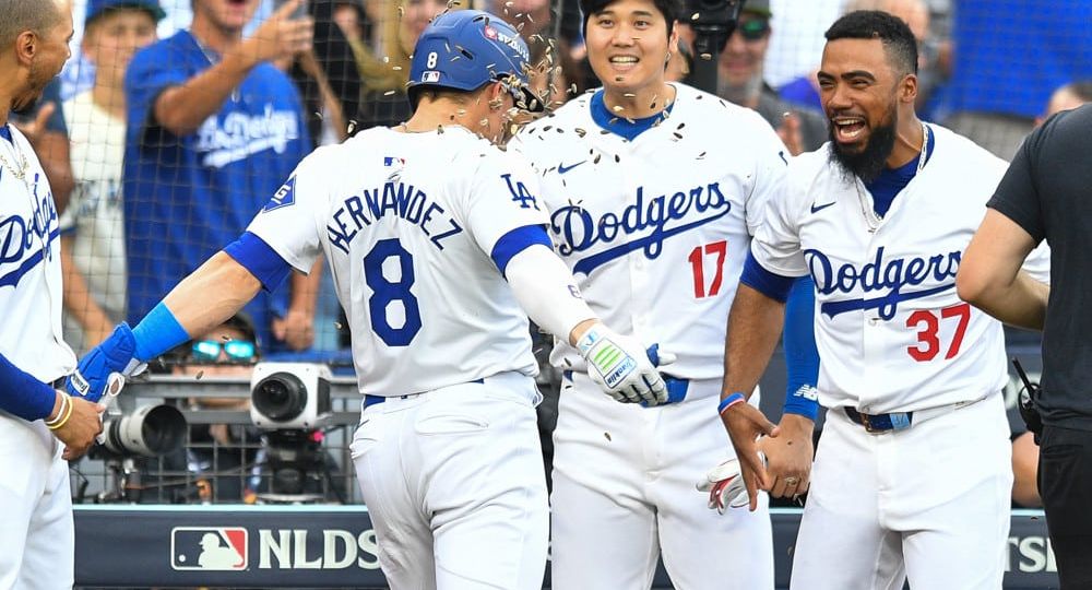 Underdog Plays for World Series game 1 - MLB plays for World Series - MLB Player Picks for World Series Game 1 - Come check out these plays