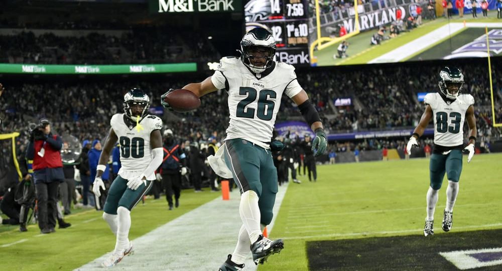 Carolina Panthers at Philadelphia Eagles Preview and Predictions