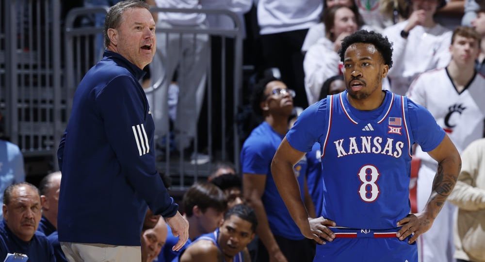 COLLEGE BASKETBALL: JAN 11 Kansas at Cincinnati