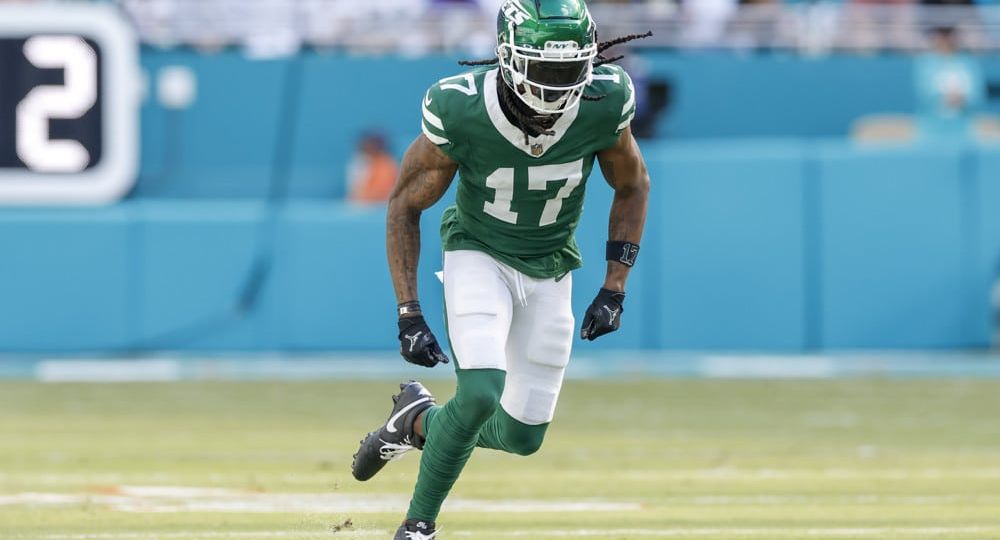 Miami Dolphins at New York Jets Preview and Predictions