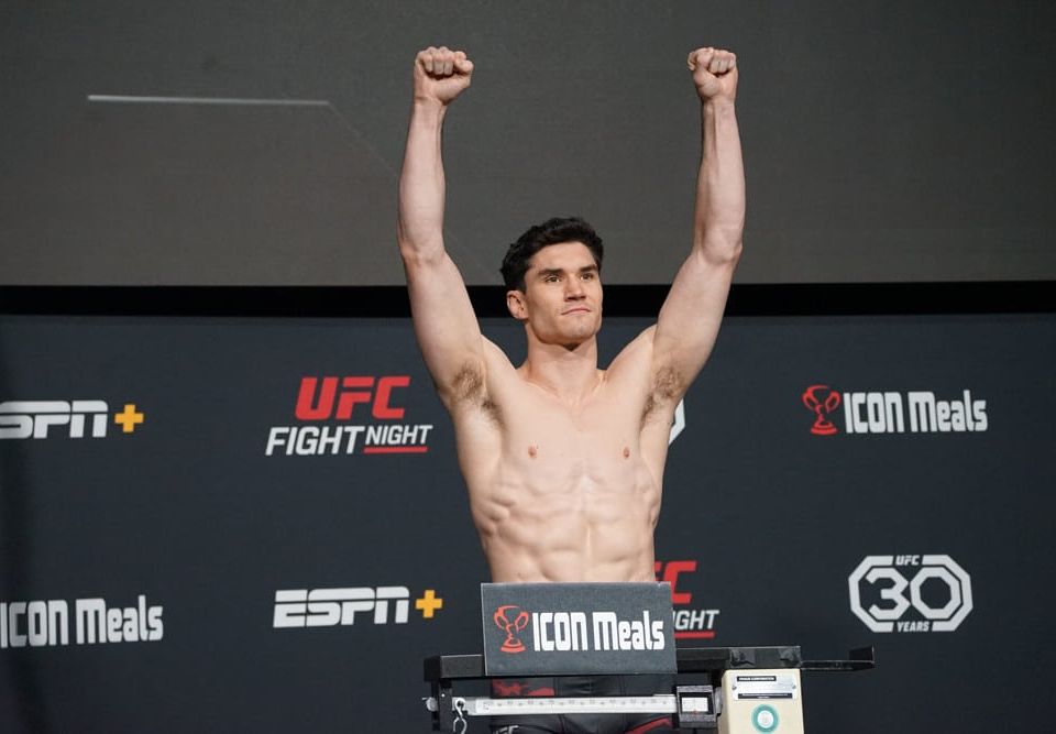 MMA Parlay of the Week: UFC 315