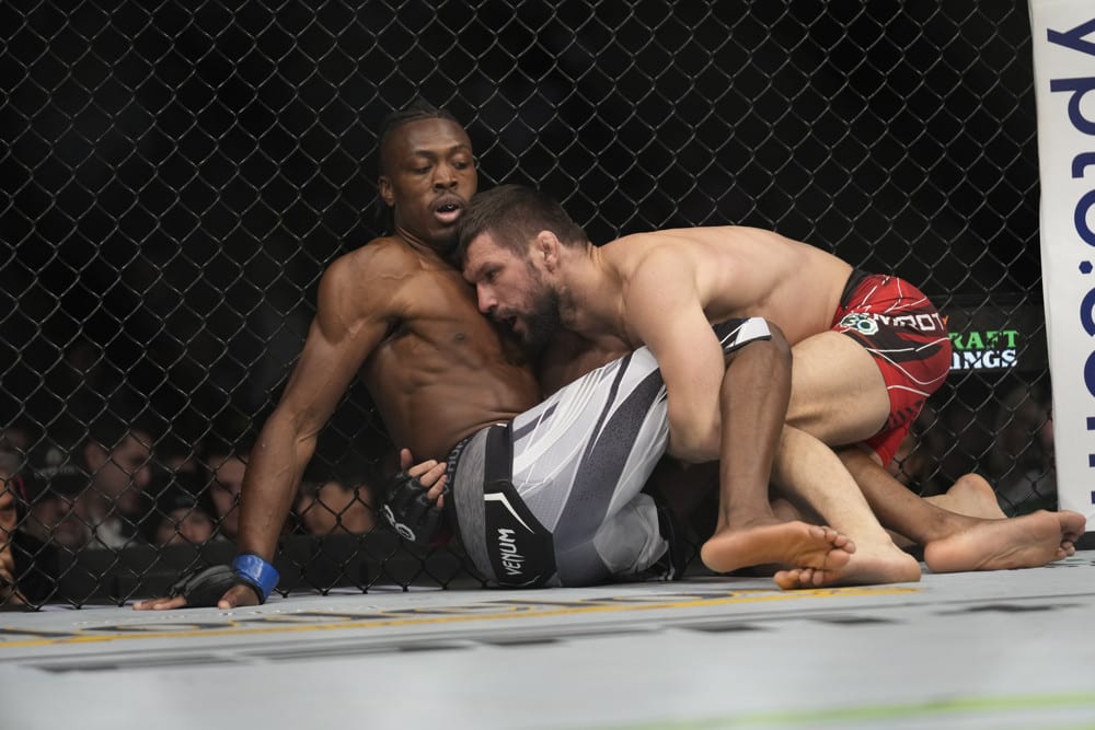UFC Vegas 107 is upon us this week and we're putting together a same game parlay. Come check out our MMA picks, bets and predictions.