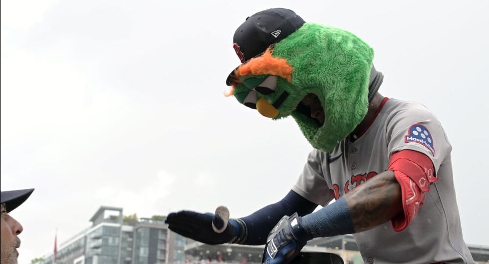 Underdog Fantasy DFS Picks for July 18 are here. Come play along with the best in the daily fantasy sports world.