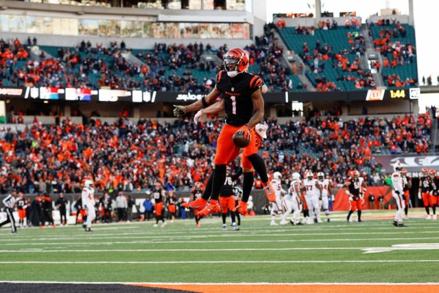 2025 NFL Best Bets: Offensive Player of the Year Odds, Trends, and Past Winners