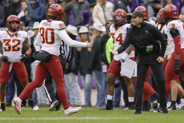College Football Week 0 Best Bets: Upset Parlay