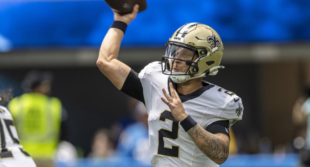 Sunday action is here with the Saints Seahawks Preview and Picks. Which team takes home the week 3 win? Check out the NFL Week 3 Picks