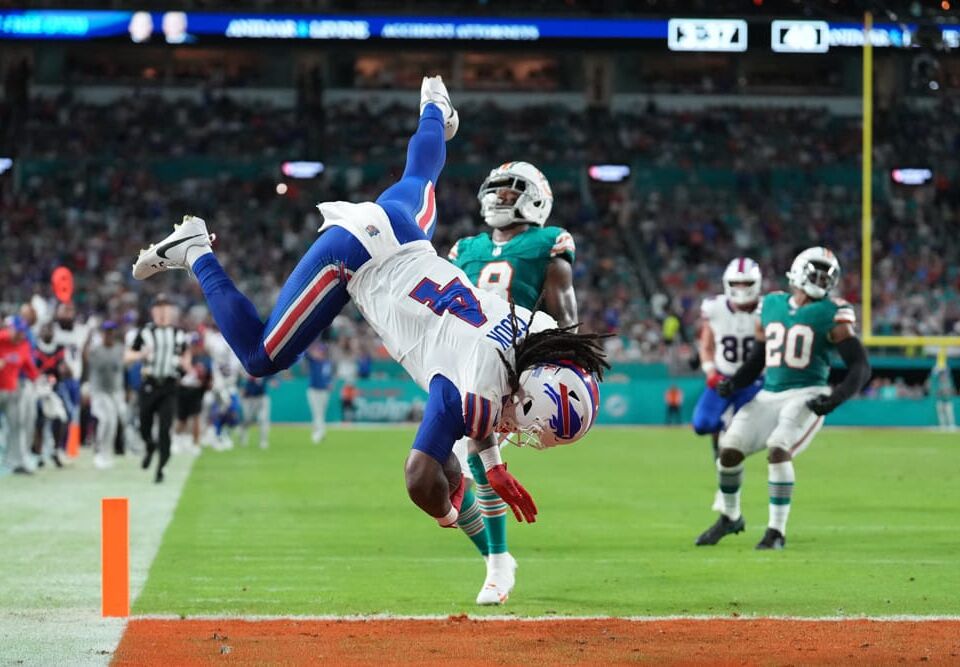 Miami Dolphins at Buffalo Bills Preview and Predictions