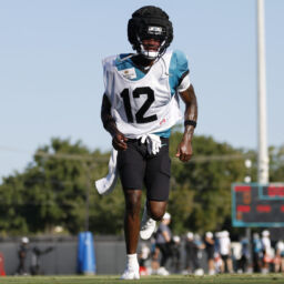 Heisman Winner Hunter Could Make History on Sunday With Jaguars