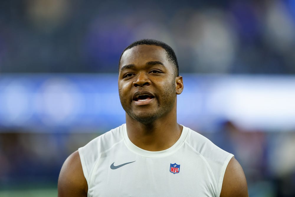 Amari Cooper Abruptly Retires From Raiders
