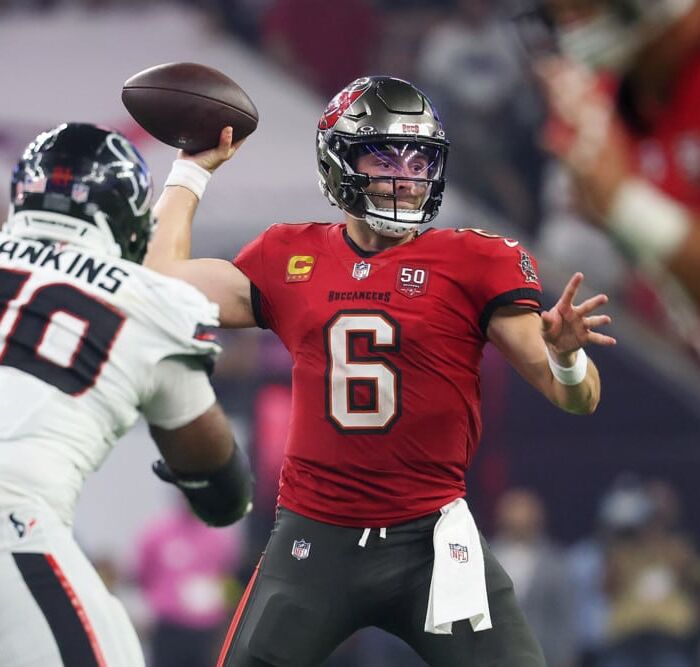 Sunday action is here with the Jets Buccaneers Preview and Picks. Which team takes home the week 3 win? Check out the NFL Week 3 Picks