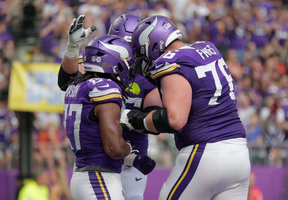 Sunday action is here with the Vikings Steelers Preview, Predictions and Picks. Which team takes home the week 4 win? NFL Week 4 Picks