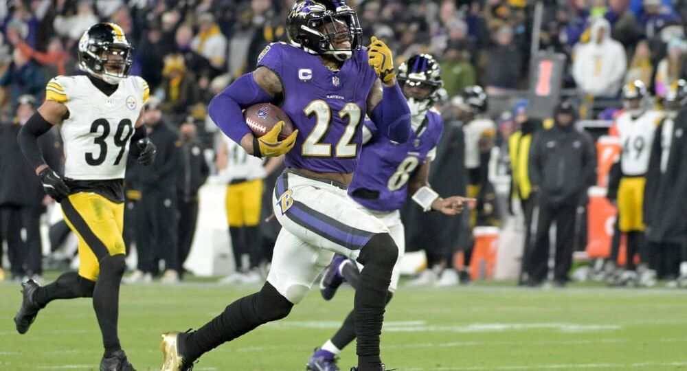 Thursday Night Football Picks, Preview, and Best Bets: Baltimore Ravens at Miami Dolphins