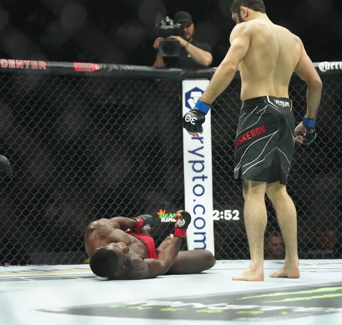 MMA Parlay of the Week: UFC 321