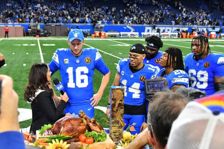 Thanksgiving Day DFS Lineup Advice