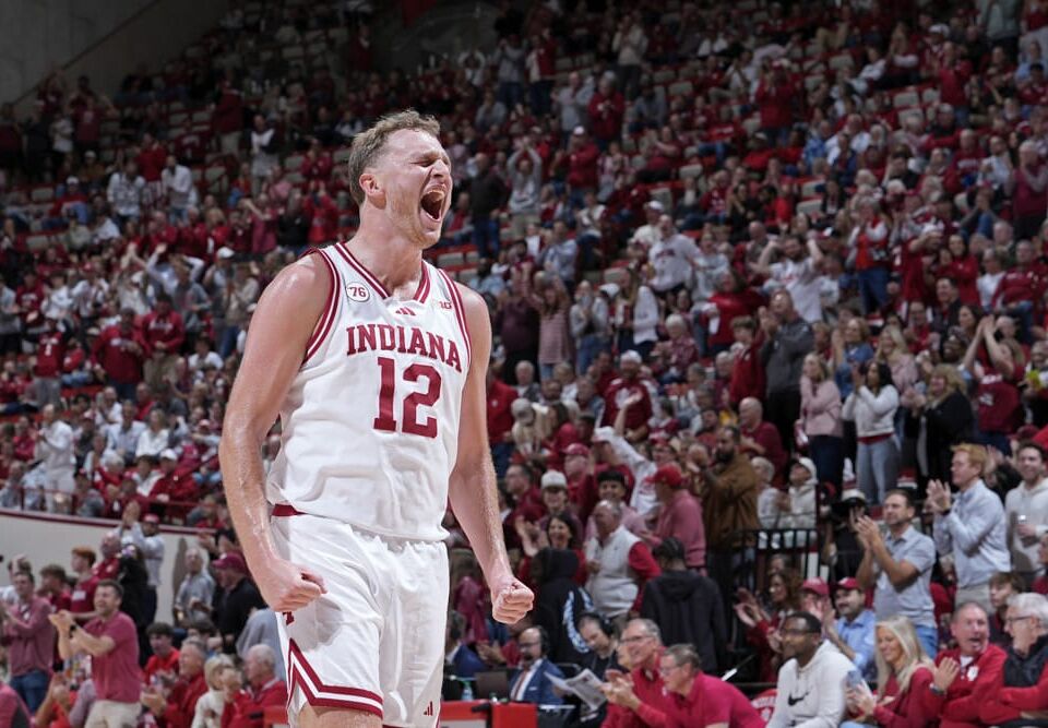 College basketball picks November 16