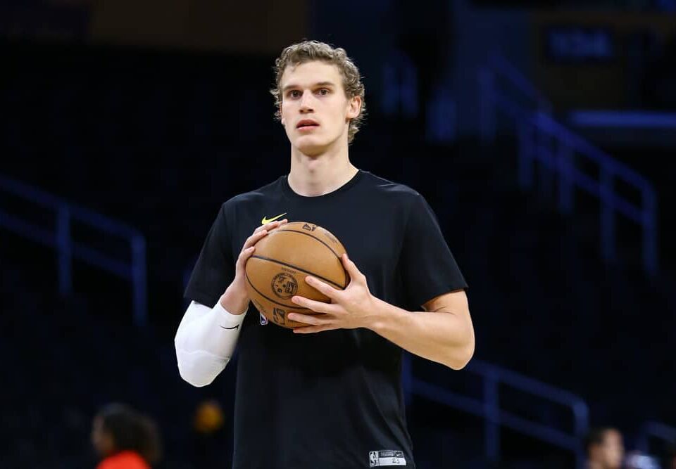 NBA Player Props November 18 - Player November 18 - NBA November 18 - Come tail along with these NBA props today!