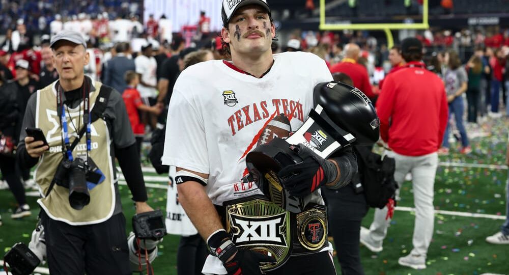 College Football Playoff Predictions & Best Bets