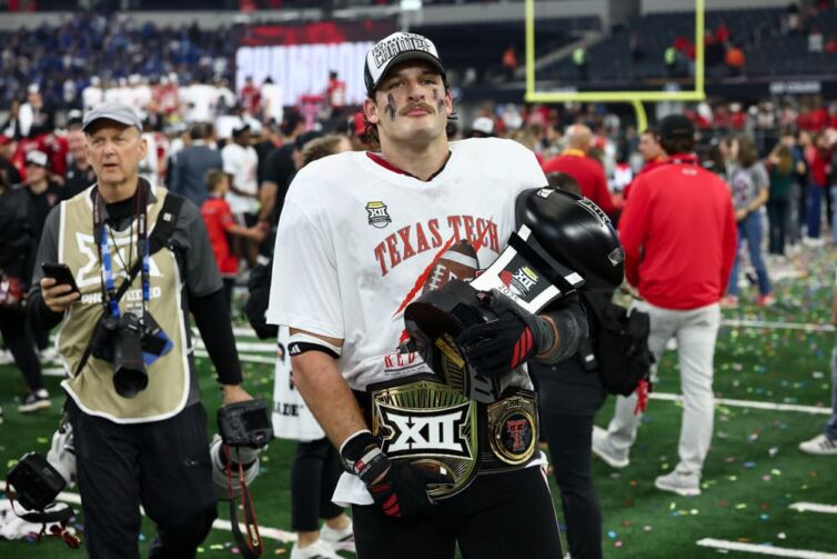 College Football Playoff Predictions & Best Bets