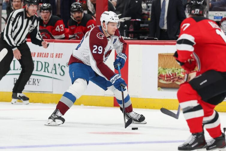 NHL Goal Scorer Parlay For Sunday (December 7th): NHL Predictions