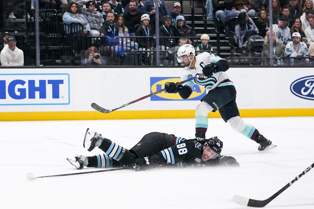 NHL Goal Scorer Parlay For Sunday (December 28th): NHL Predictions