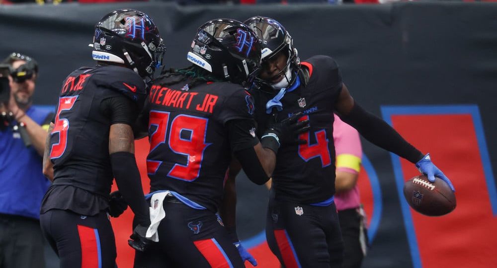 NFL Week 14 Defensive Player Props - If you're looking to get in on some defensive prop bets or IDP Fantasy Football, look no further.