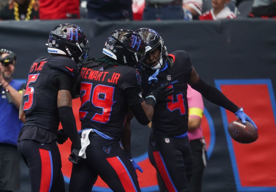 NFL Week 14 Defensive Player Props - If you're looking to get in on some defensive prop bets or IDP Fantasy Football, look no further.