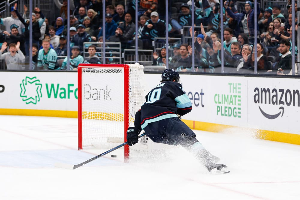 NHL Goal Scorer Parlay For Saturday (February 28th): NHL Predictions